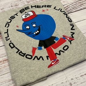 Nike SB ‘The Nike Tee’ loose fit Size-Medium. Pre owned worn lightly